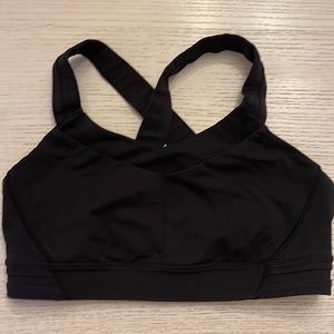 Lulu lemon sports bra size 8